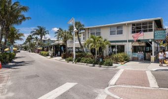 2213 GULF Dr N, Bradenton Beach, FL 34217