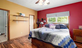 8404 Fossilsaurus Ln, Ash Grove, MO 65604
