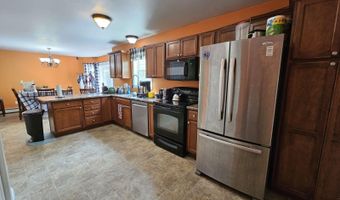 87 E Shore Dr, Acton, ME 04001