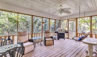 932 Bluff Rdg, Biloxi, MS 39532