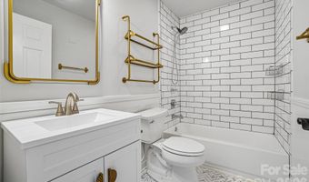 28 Ridgefield Pl, Asheville, NC 28803