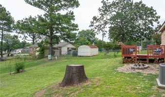 904 N St, Barling, AR 72923