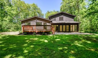 19121 Brewster Rd, Aurora, OH 44202