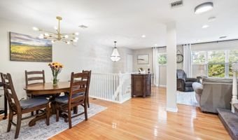 23 Bristol Ct 23, Bayonne, NJ 07035