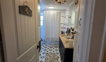610 Central Ave, Bentonville, AR 72712