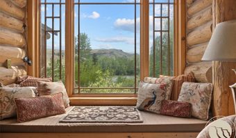 57 Trout Creek Ranch Rd, Absarokee, MT 59001