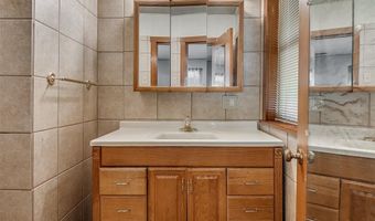 822 Stanley Ave, Ardmore, OK 73401