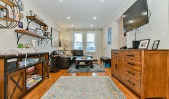 230 Saratoga St 3, Boston, MA 02128