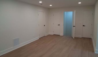 24 Sims St, Barnesville, GA 30204