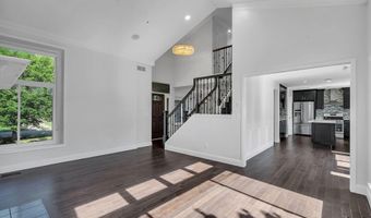 4521 Links Ct 35, Ann Arbor, MI 48108