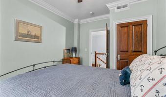 44 Bradford St 49, Bristol, RI 02809