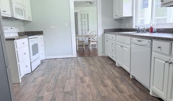 407 W Main St, Blue Mountain, MS 38610