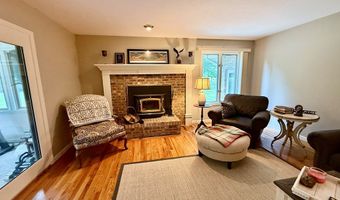 105 Beechwood Dr, Beaver, WV 25813