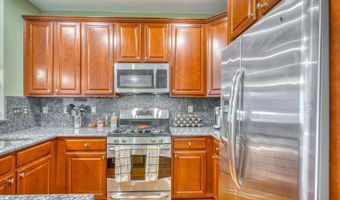 32 S REGESTER St, Baltimore, MD 21231
