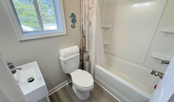 4318 Martin Luther King Jr. St, Ayden, NC 28513