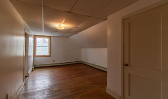 18 Cross St, Brighton, VT 05846