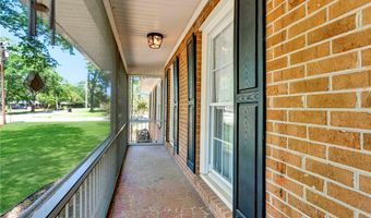 302 Forest Ln, Belton, SC 29627