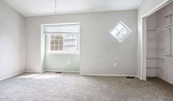 2666 Packard Rd, Ann Arbor, MI 48104
