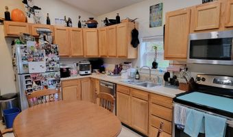 20 Hickory St, Athens, OH 45701