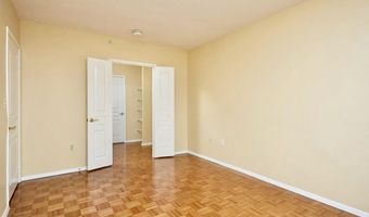 7111 WOODMONT Ave 103, Bethesda, MD 20815