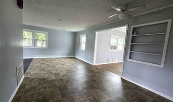 306 S 8TH Ave, Albany, IL 61230