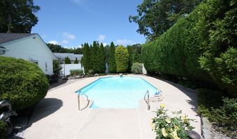 1 ARC Ct, Absecon, NJ 08201
