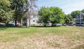 55 Sloane Ave, Amsterdam, NY 12010