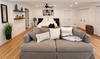 530 Palmer Ave, Belford, NJ 07718