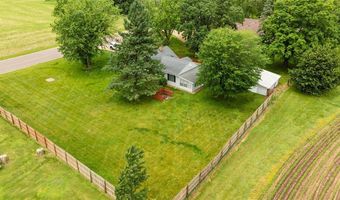 N6098 County Road N, Arkansaw, WI 54721