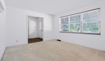930 Mellowood Dr, Indianapolis, IN 46217