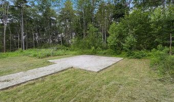 12 Summit Ter, Falmouth, ME 04105
