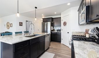 32 Sundance Ridge Rd, Billings, MT 59106