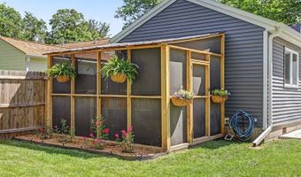 1421 Stafford Ave, Ames, IA 50010