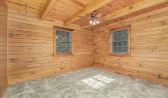 27932 337th Ct, Adel, IA 50003