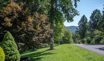 82 Rileigh Ridge Rd, Blairsville, GA 30512