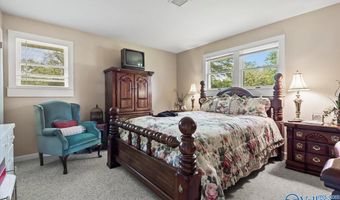 908 E Alabama Ave, Albertville, AL 35950