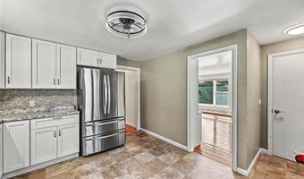 15 Highland Rd, Glocester, RI 02814
