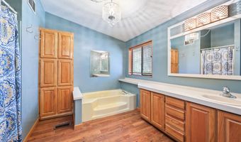 19383 Seminole Cir, Bend, OR 97702