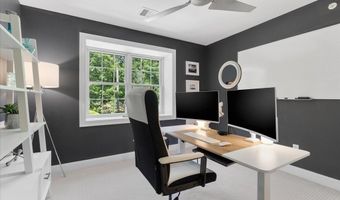 1405 Commerce Way 22, Attleboro, MA 02703