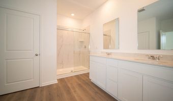 8094 Wesleyan Dr, Avon, IN 46123