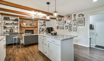 8230 Hill Gail Dr, Indianapolis, IN 46217