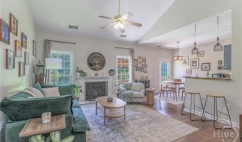 225 Camelot Dr, Athens, GA 30606