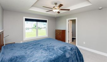 608 NE 56th St, Ankeny, IA 50021