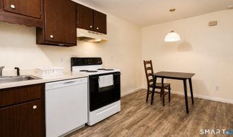 131 N Main St # 30 N Main St, Branford, CT 06405