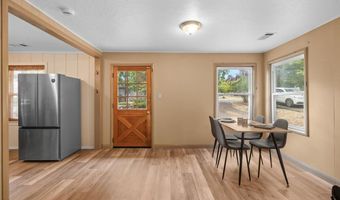 363 E Hersey St, Ashland, OR 97520