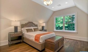 393 Anderson Ave, Alpine, NJ 07620