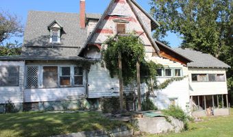 409 E College St, Aurora, MO 65605