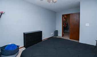 508 Rosemary Ln, Anamosa, IA 52205