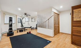 141 Lakewood Dr, Alton, NH 03810