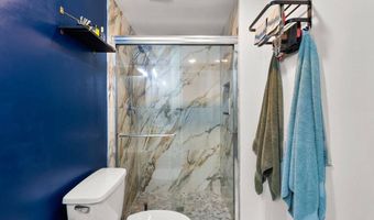 15811 Perkins Ln, Bowie, MD 20716